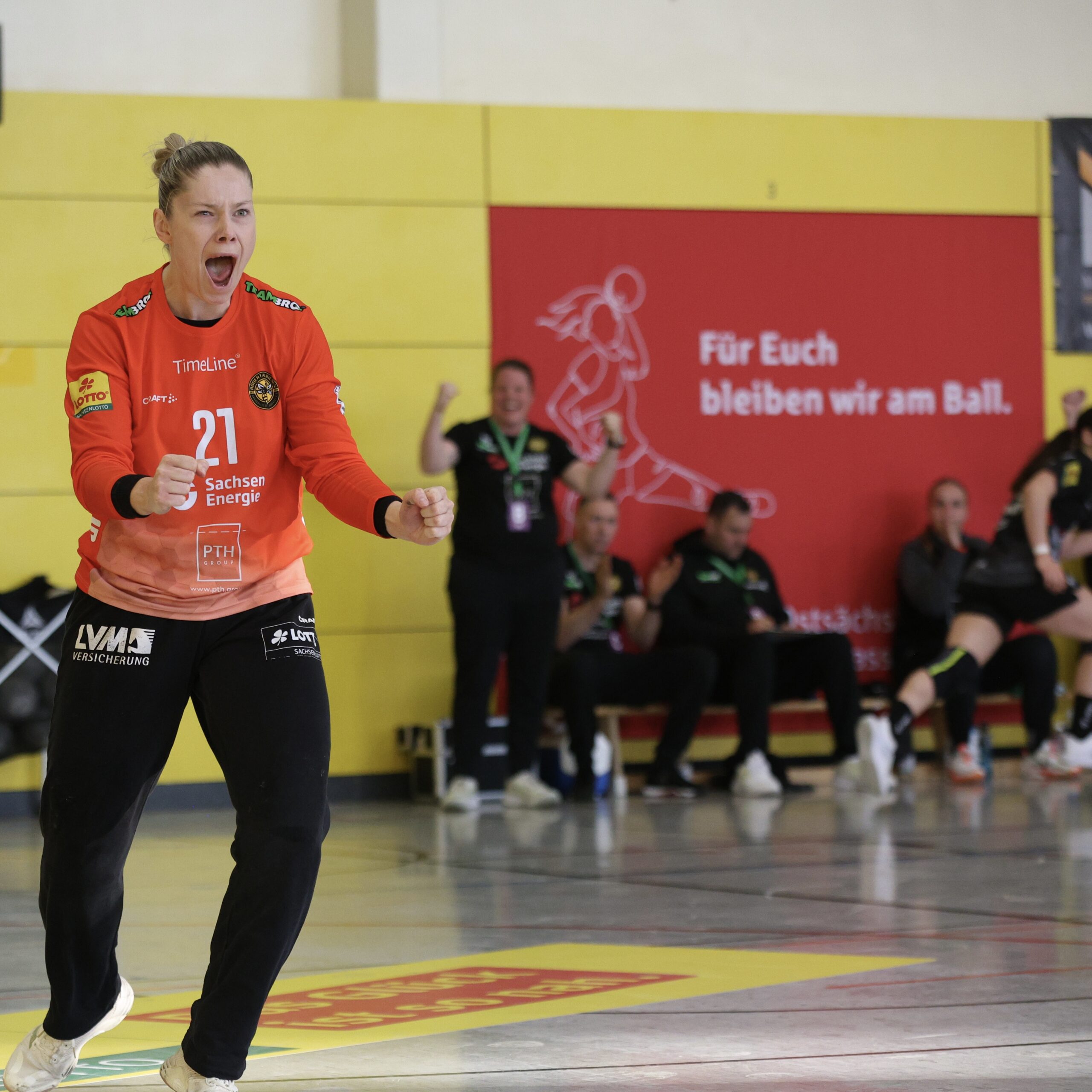 Cottbus-Explosion, Dresdner Punkte und Bienen-Frust